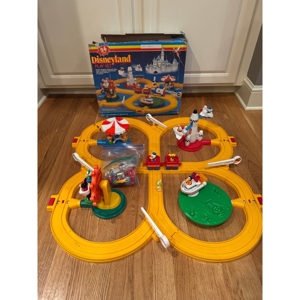 Disney Disneyland Playmates Set Vintage Train Track Mickey Donald Goofy Read